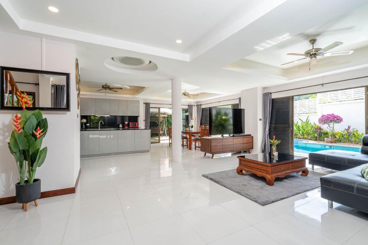 Villa Amaya, 2 Story Tropical Oasis With Green Hills View & Pool, Kamala-stranden Eksteriør bilde