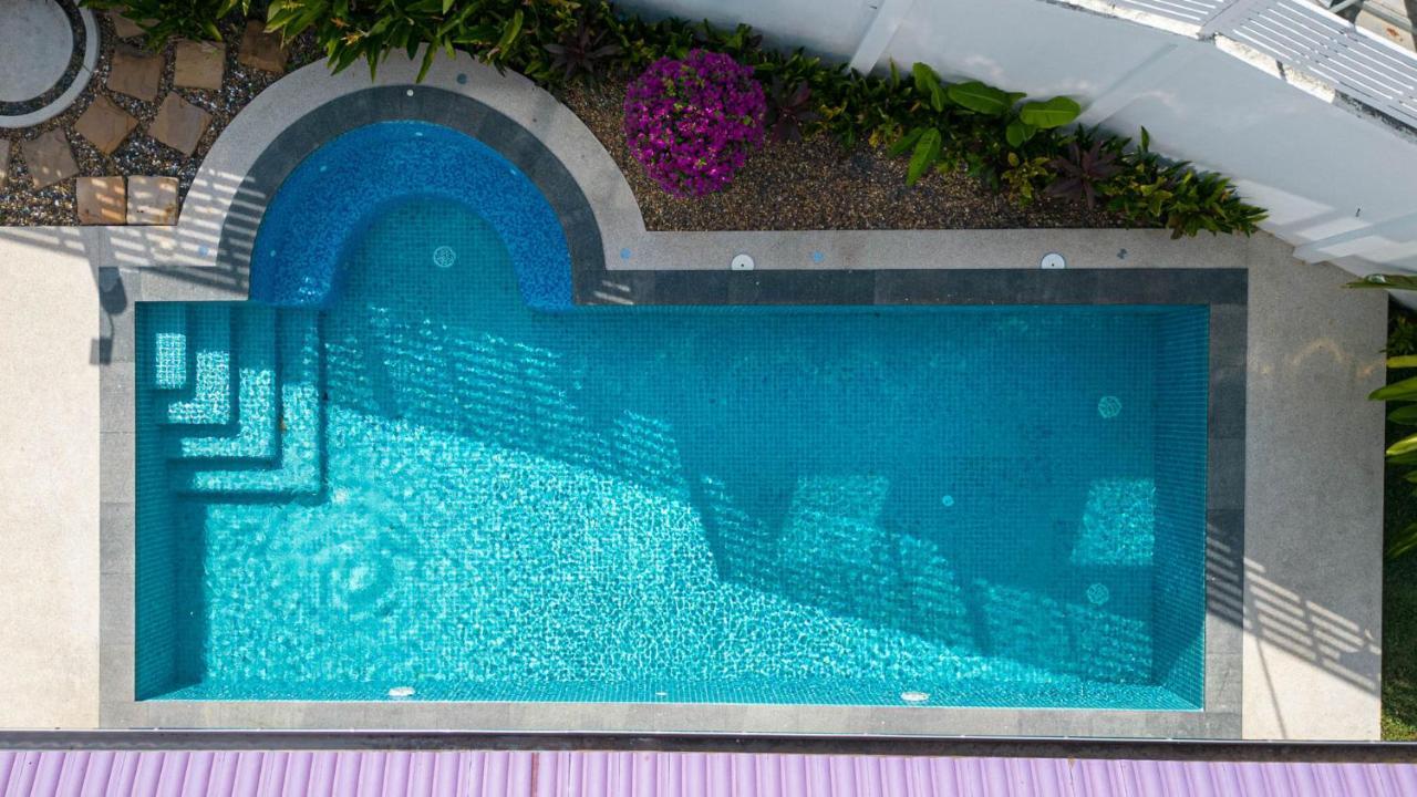 Villa Amaya, 2 Story Tropical Oasis With Green Hills View & Pool, Kamala-stranden Eksteriør bilde